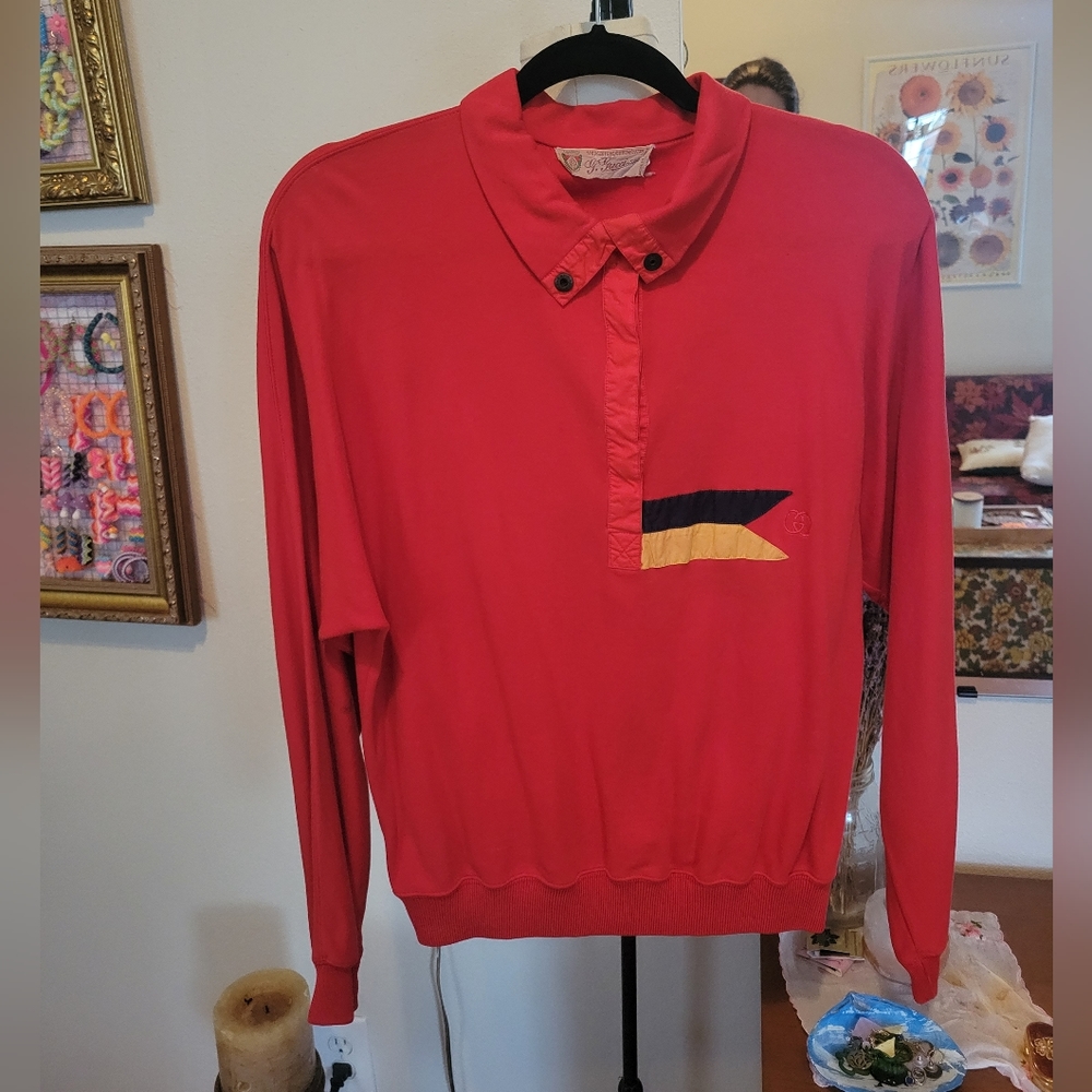 Red Gucci Snap Button Collared Sweater with Navy Blue and Gold / Yellow Flag